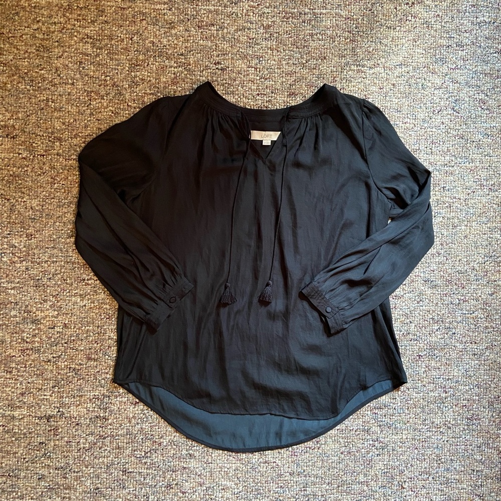 LIGHTWEIGHT LOFT BLOUSE